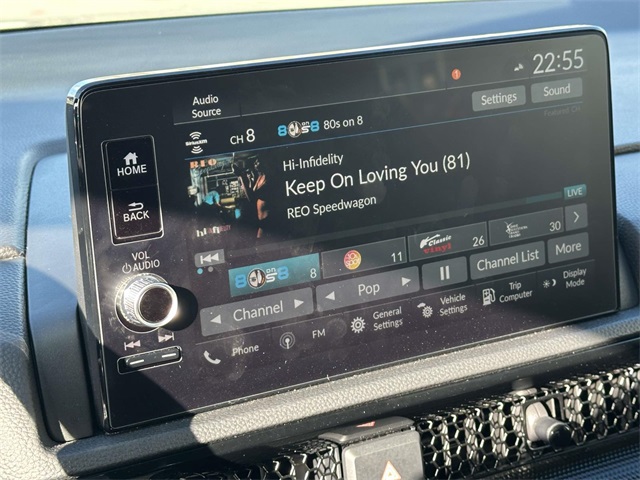 2025 Honda CR-V Hybrid Sport Touring photo 3