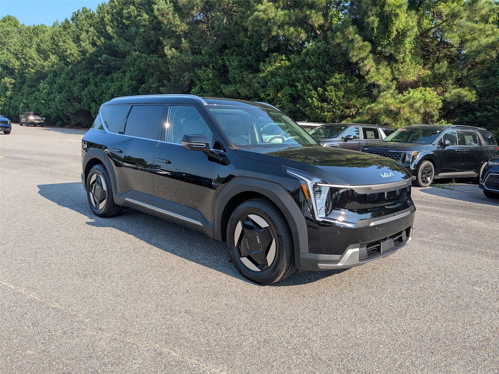 2026 Kia EV9 Wind photo 3
