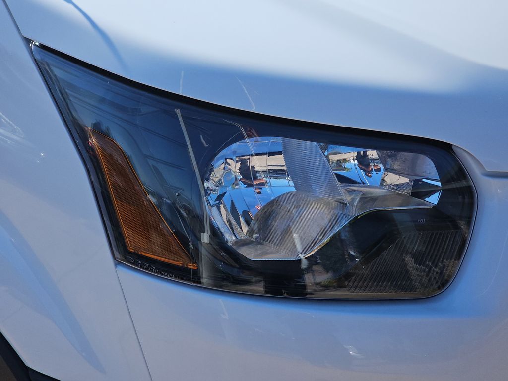 2025 Ford Transit photo 31