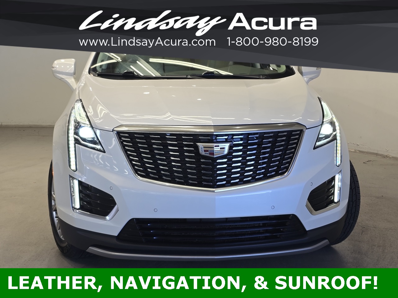 2022 Cadillac XT5 Premium Luxury photo 2