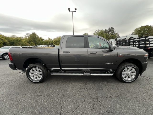 2025 Ram 2500 Laramie photo 2