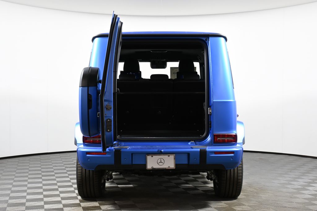 2025 Mercedes Benz G photo 33