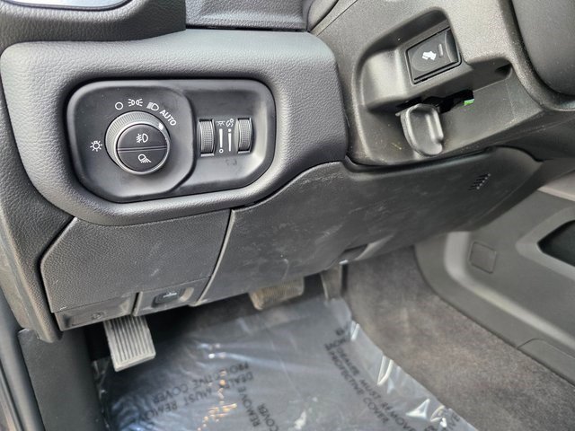 2025 Ram 2500 Laramie photo 23