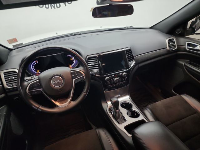 2021 Jeep Grand Cherokee Laredo X photo 11
