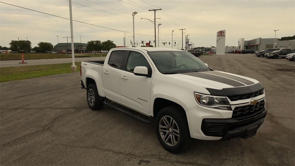 2022 Chevrolet Colorado Work Truck photo 2