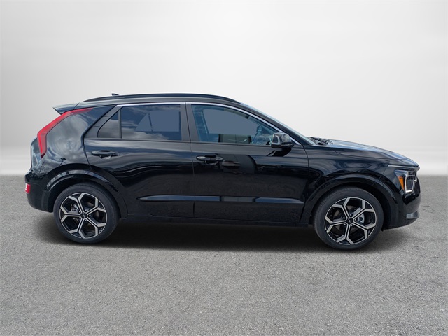 2025 Kia Niro EX Touring photo 2