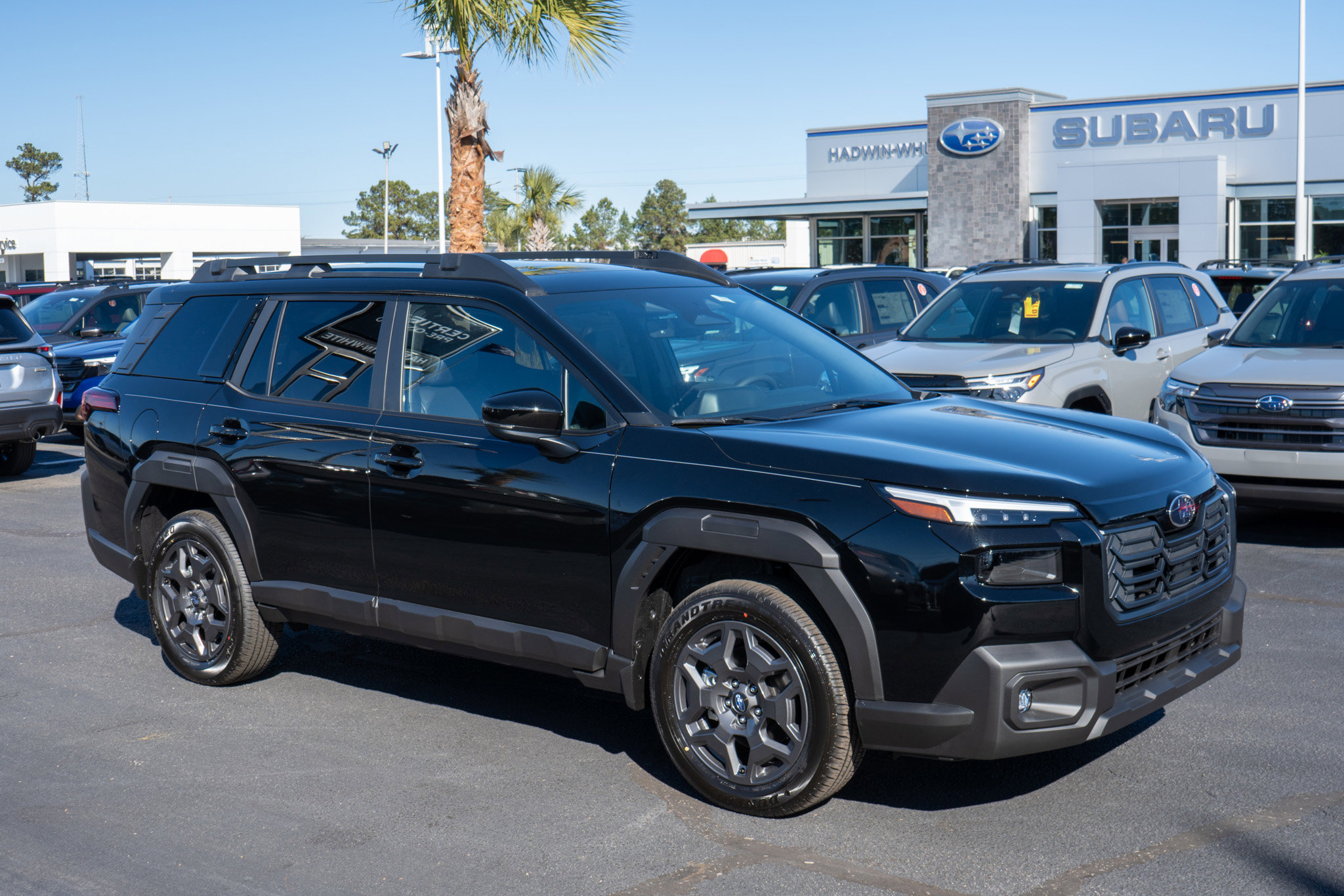 2026 Subaru Outback Premium's photo