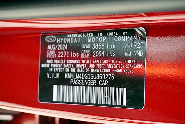 Used 2025 Red Hyundai SEL Sport image 29