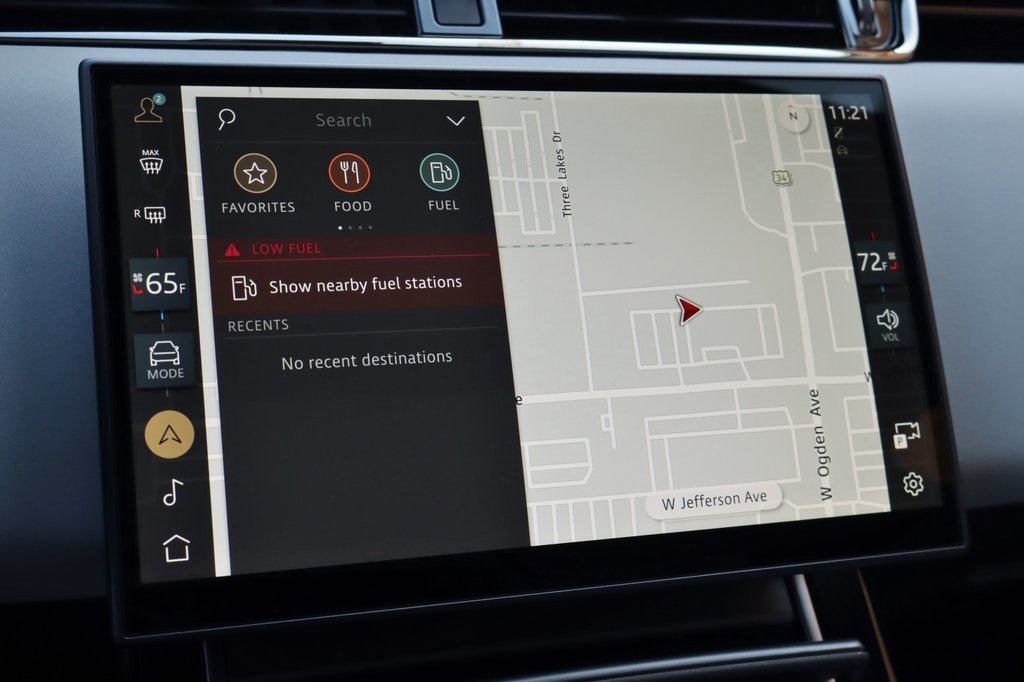 2026 LAND ROVER RANGE ROVER EVOQUE - Image 25