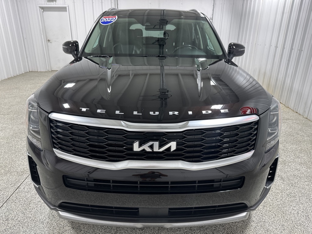 2022 Kia Telluride S photo 3