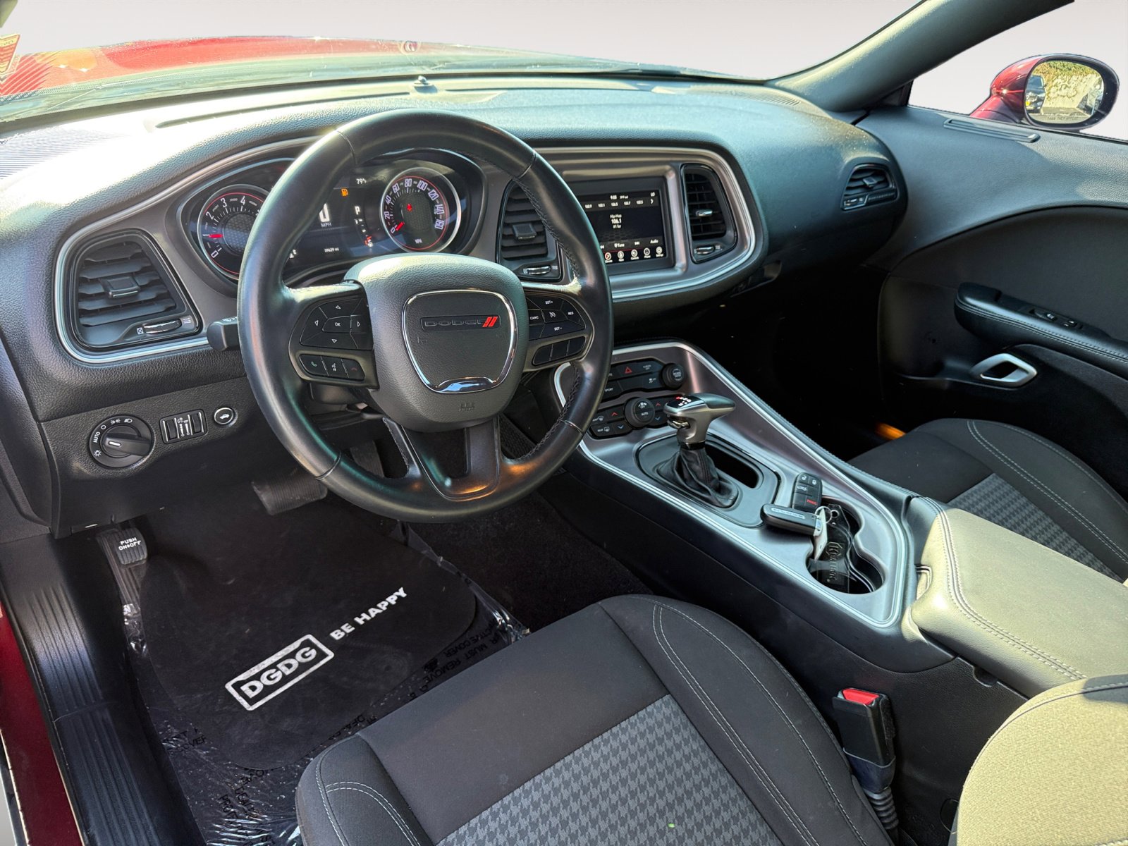 2021 Dodge Challenger SXT photo 15
