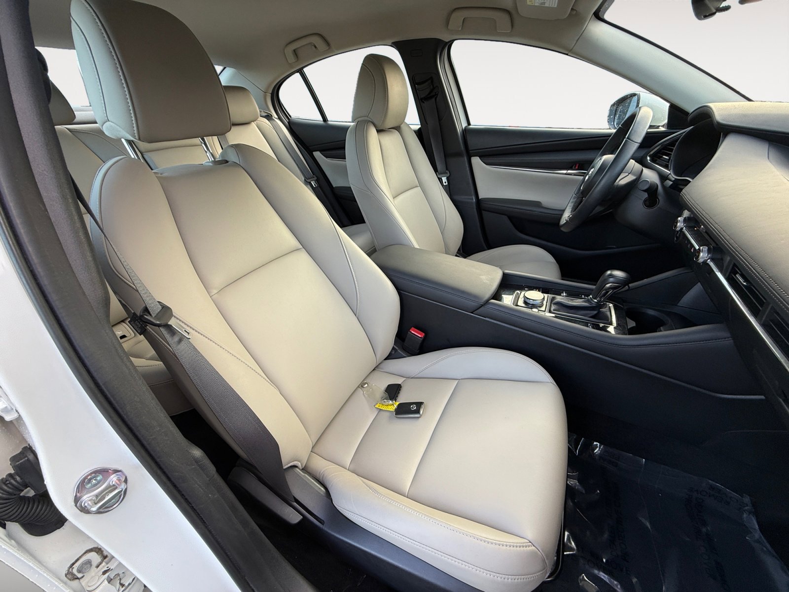 2020 Mazda Mazda3 Preferred photo 19