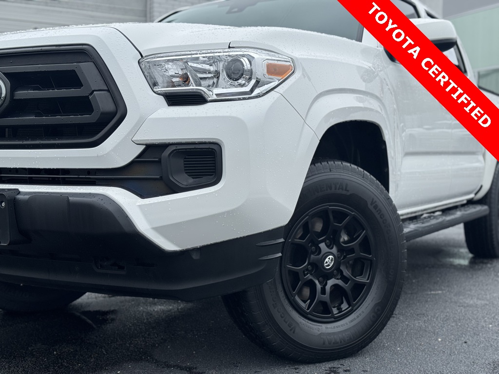 2022 Toyota Tacoma 4x4 SR photo 4