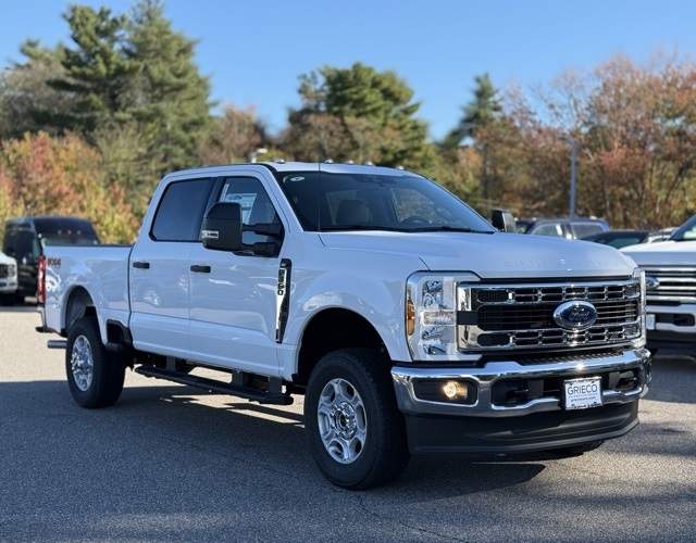 2026 Ford F-350 Super Duty XLT's photo
