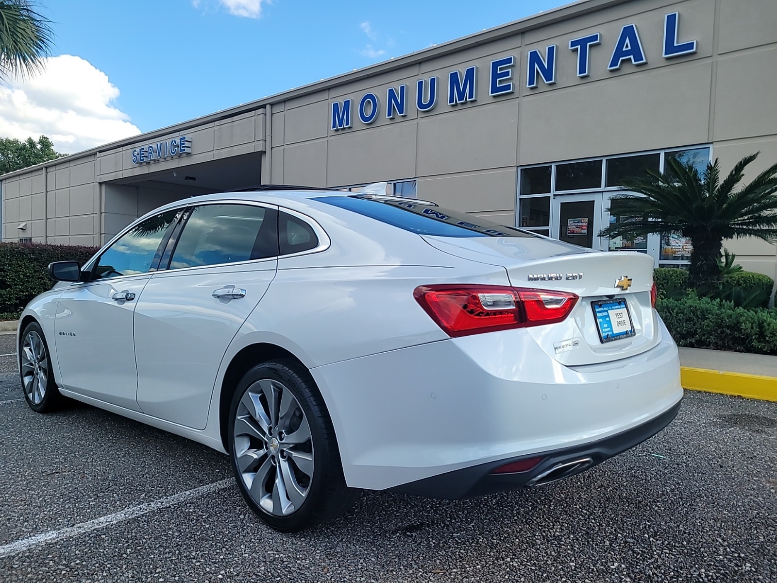 Used 2018 Chevrolet Malibu Premier with VIN 1G1ZE5SX1JF164722 for sale in Darien, GA