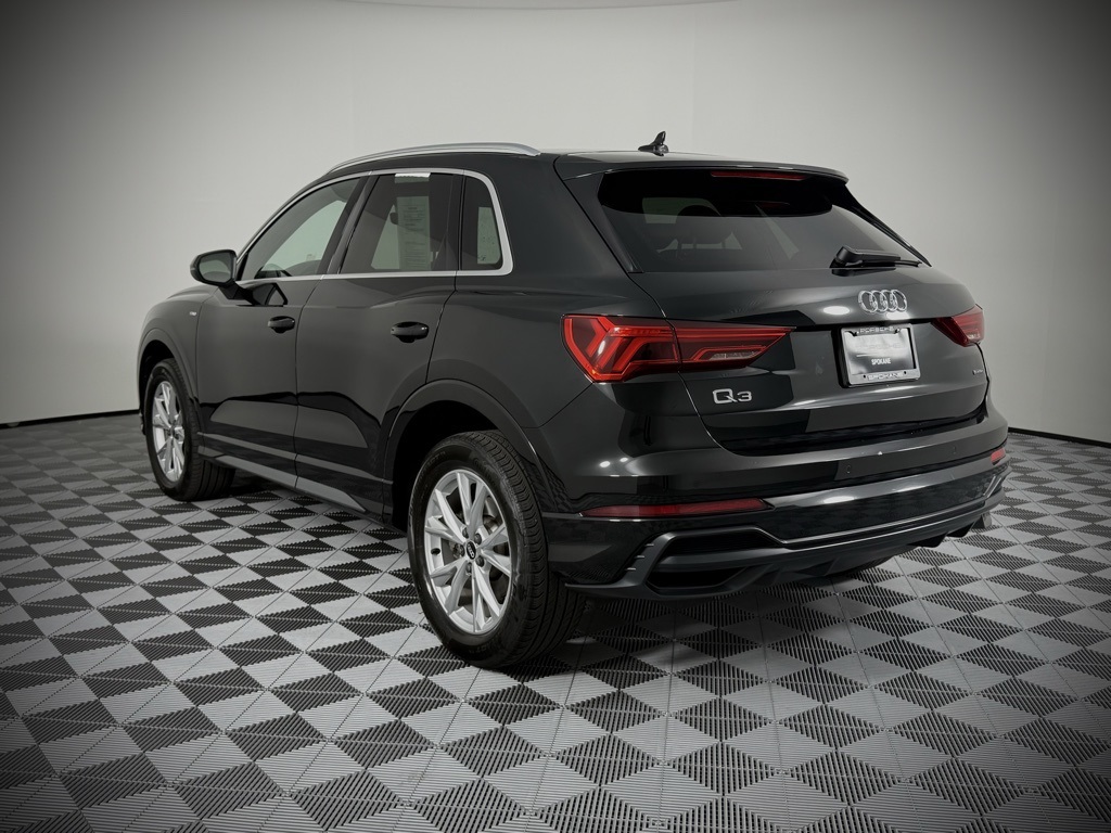 2022 Audi Q3 Premium S line photo 3