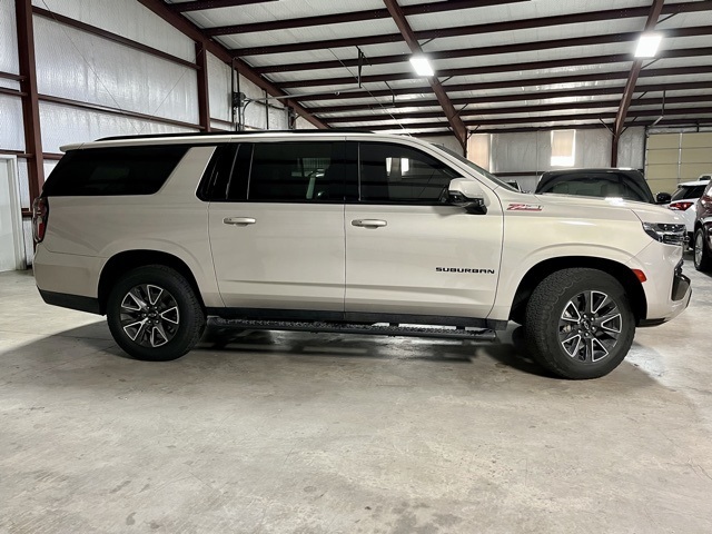 2022 Chevrolet Suburban Z71 photo 4