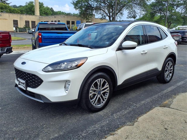 2022 Ford Escape SE photo 8