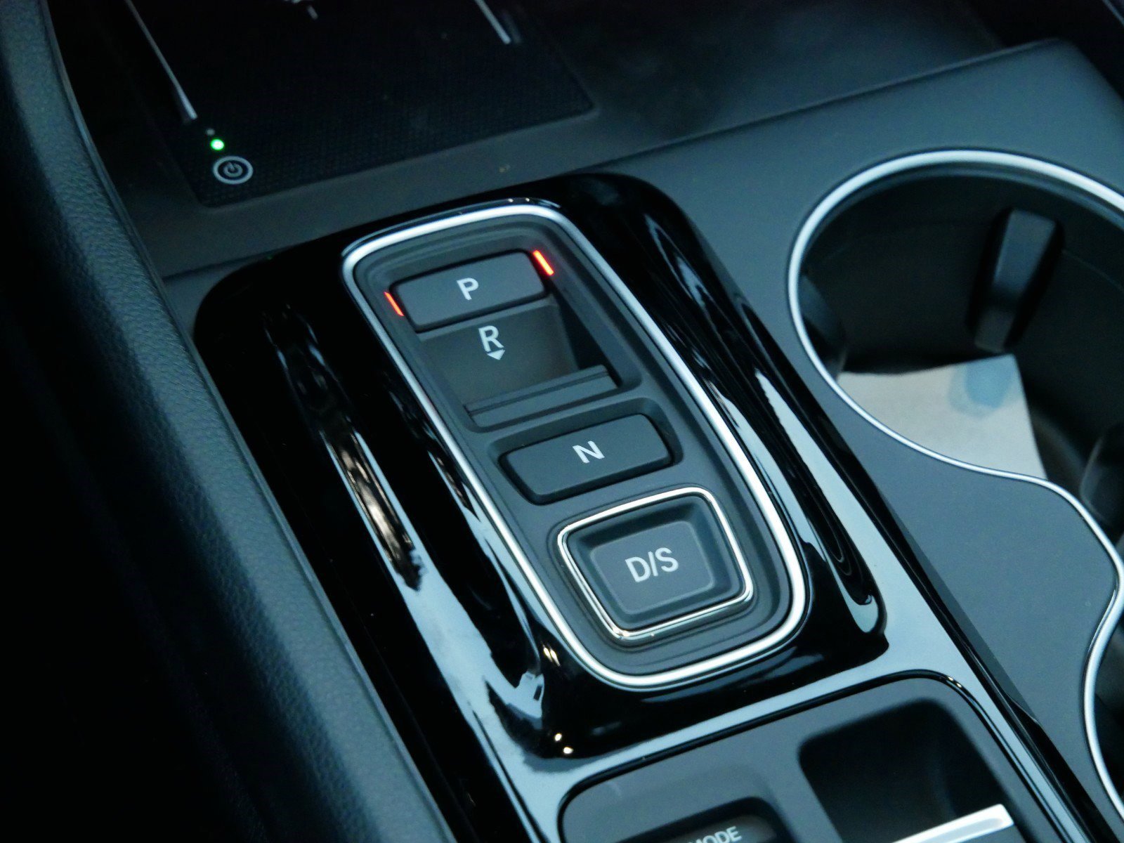 2025 Honda Pilot Touring photo 14