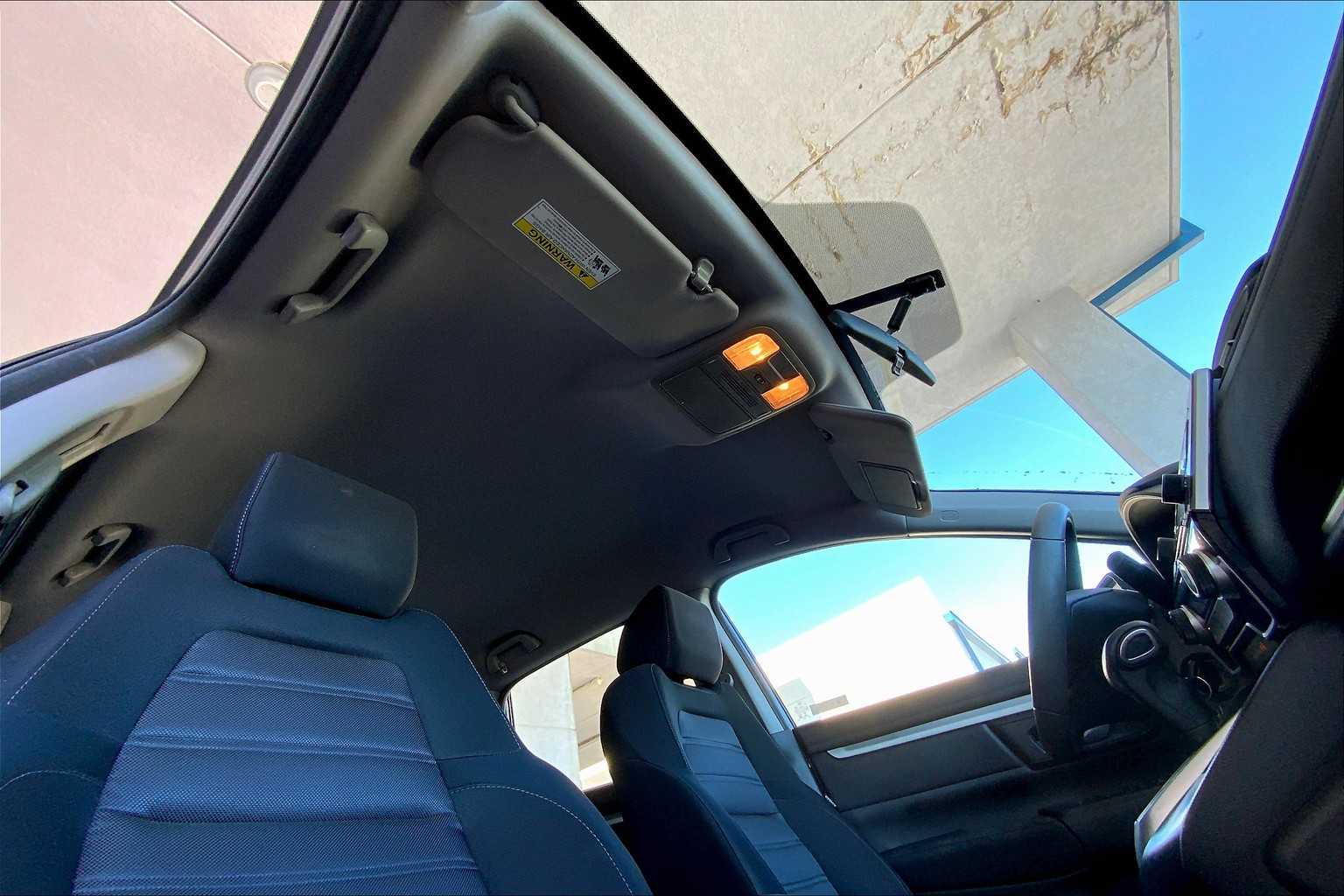2019 Honda CR-V LX photo 13