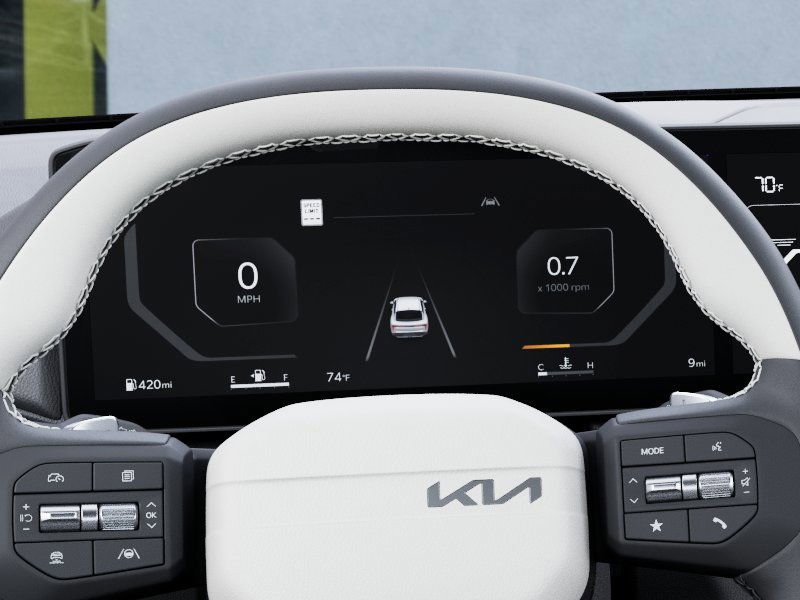 2025 Kia K4 GT-Line photo 18