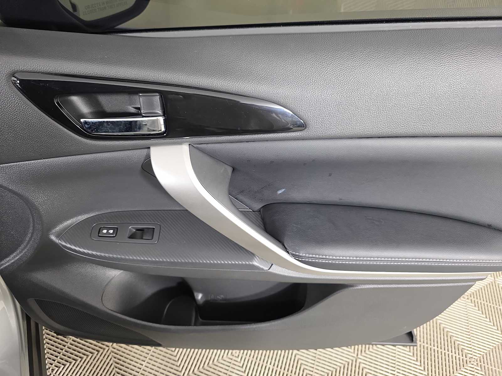 2025 Mitsubishi Eclipse Cross SE photo 29