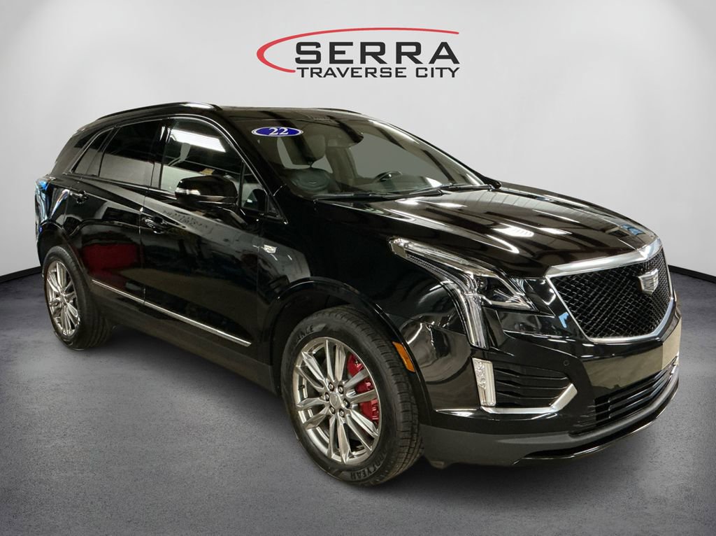 2022 Cadillac XT5 Sport photo 3