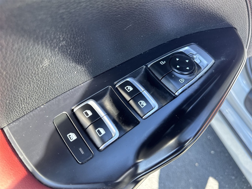 2023 Kia K5 GT-Line photo 18