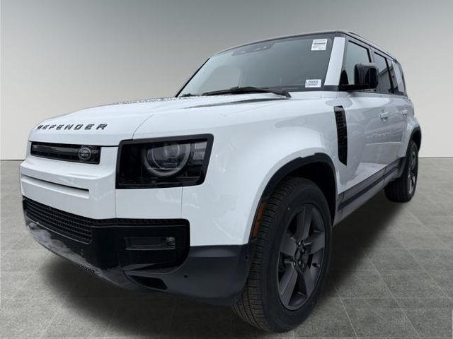 2026 Land Rover Defender S's photo