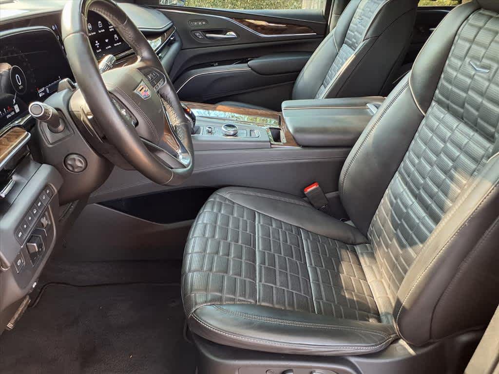 2023 Cadillac Escalade ESV Sport Platinum photo 8