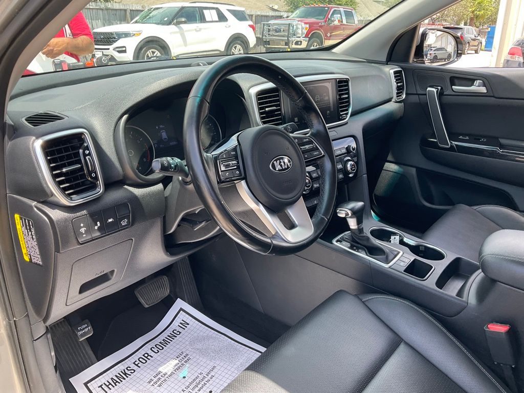 2020 Kia Sportage EX photo 22