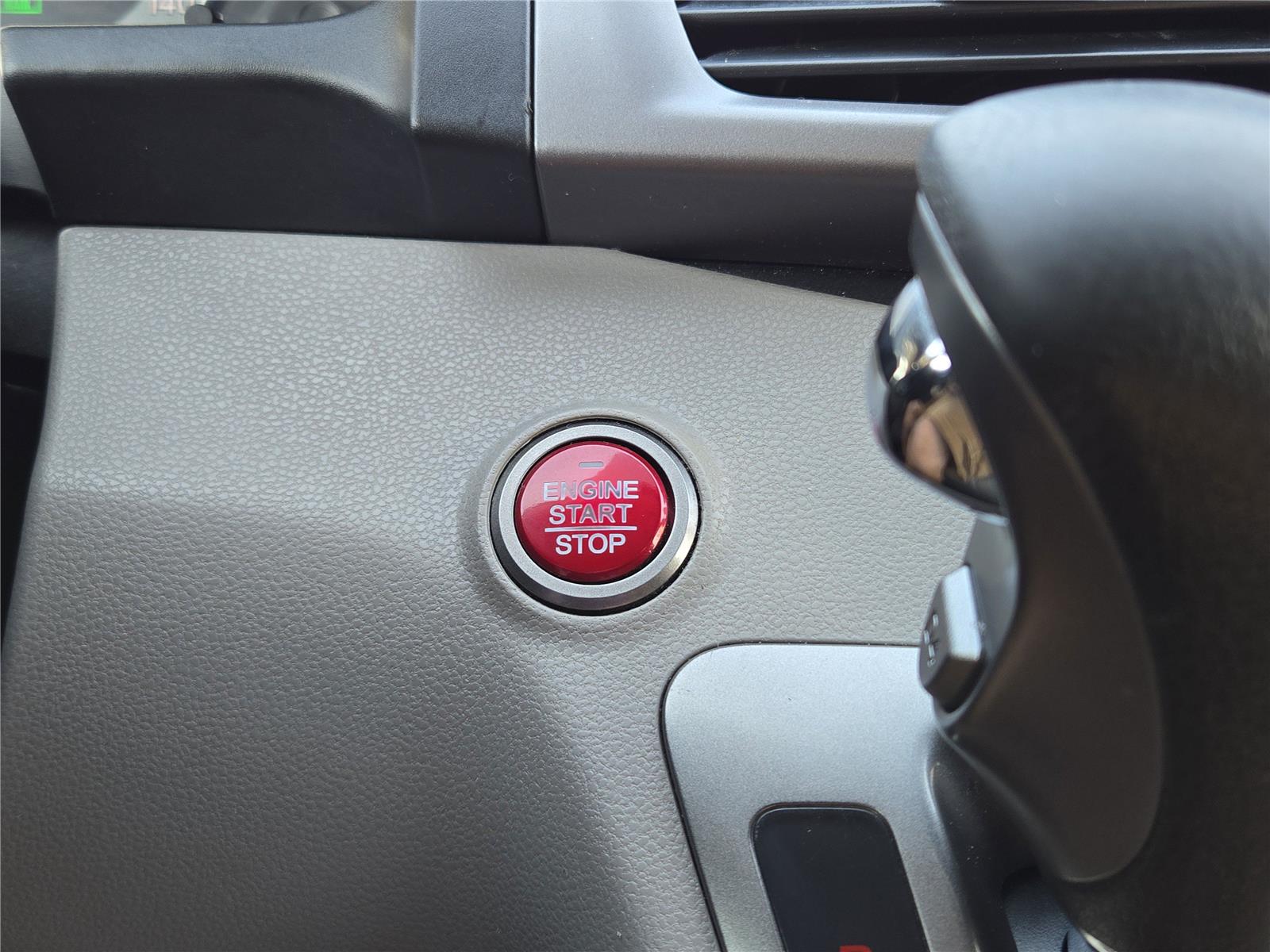2015 Honda Odyssey EX-L photo 6
