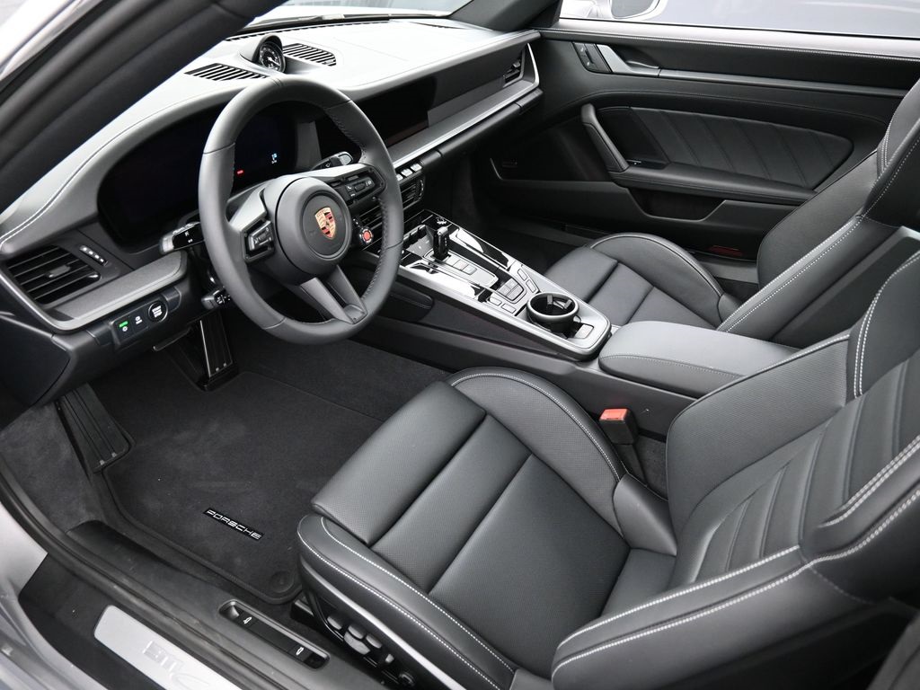 2026 Porsche 911 S photo 3