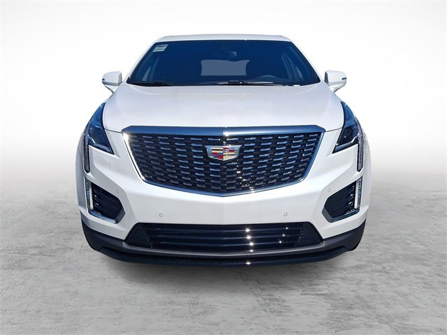 2025 Cadillac XT5 Luxury photo 2
