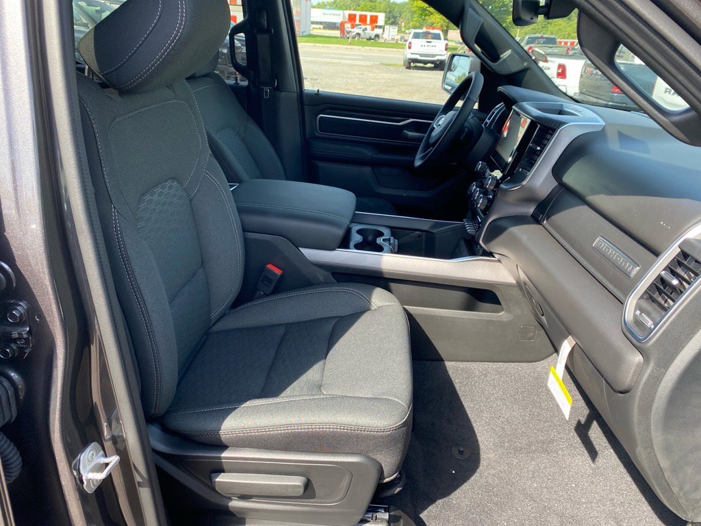 2026 Ram 1500 Big Horn photo 16