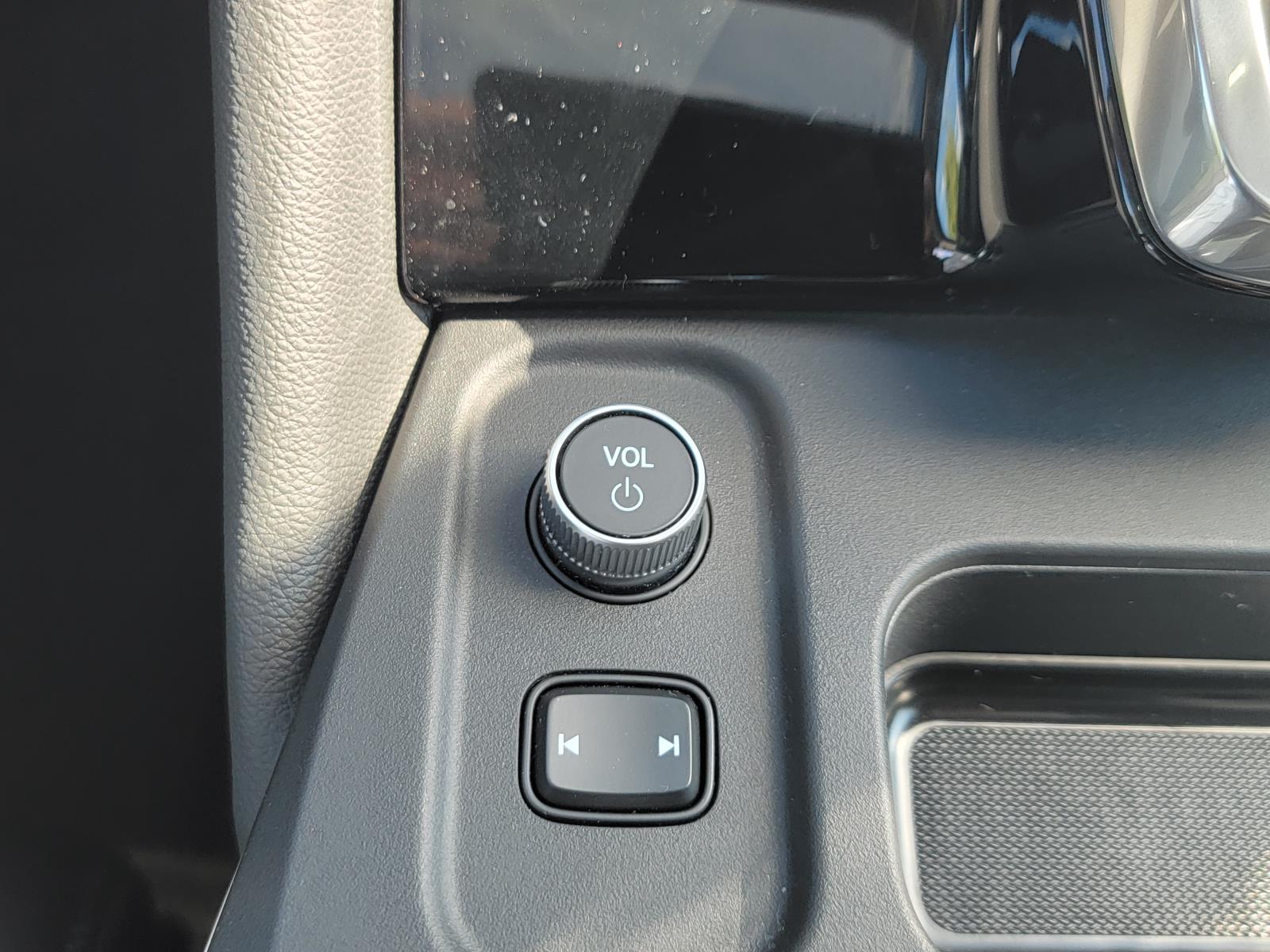2025 Acura MDX SH-AWD photo 24