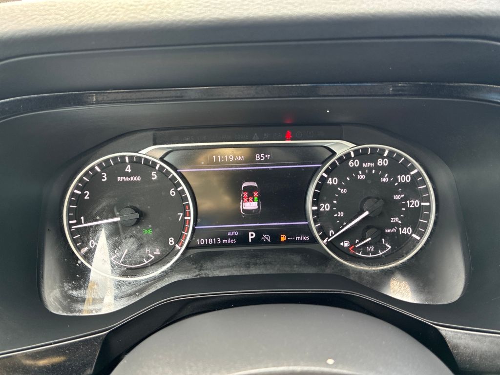 2022 Nissan Pathfinder SV photo 12