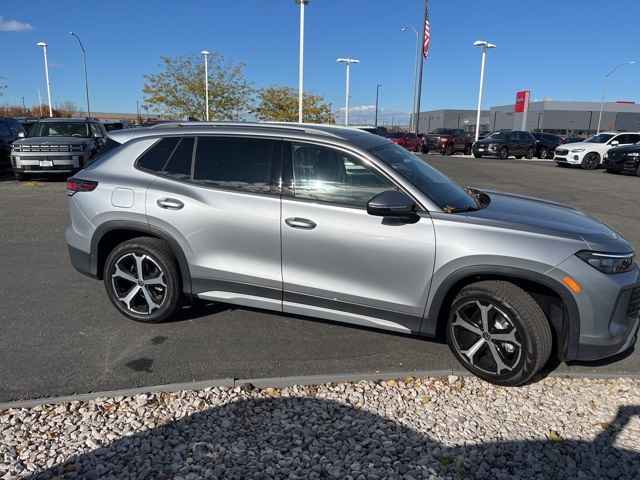 2025 Volkswagen Tiguan SE photo 4