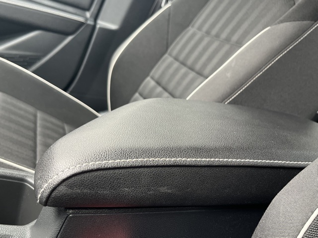 2024 Volkswagen Jetta 1.5T Sport photo 39