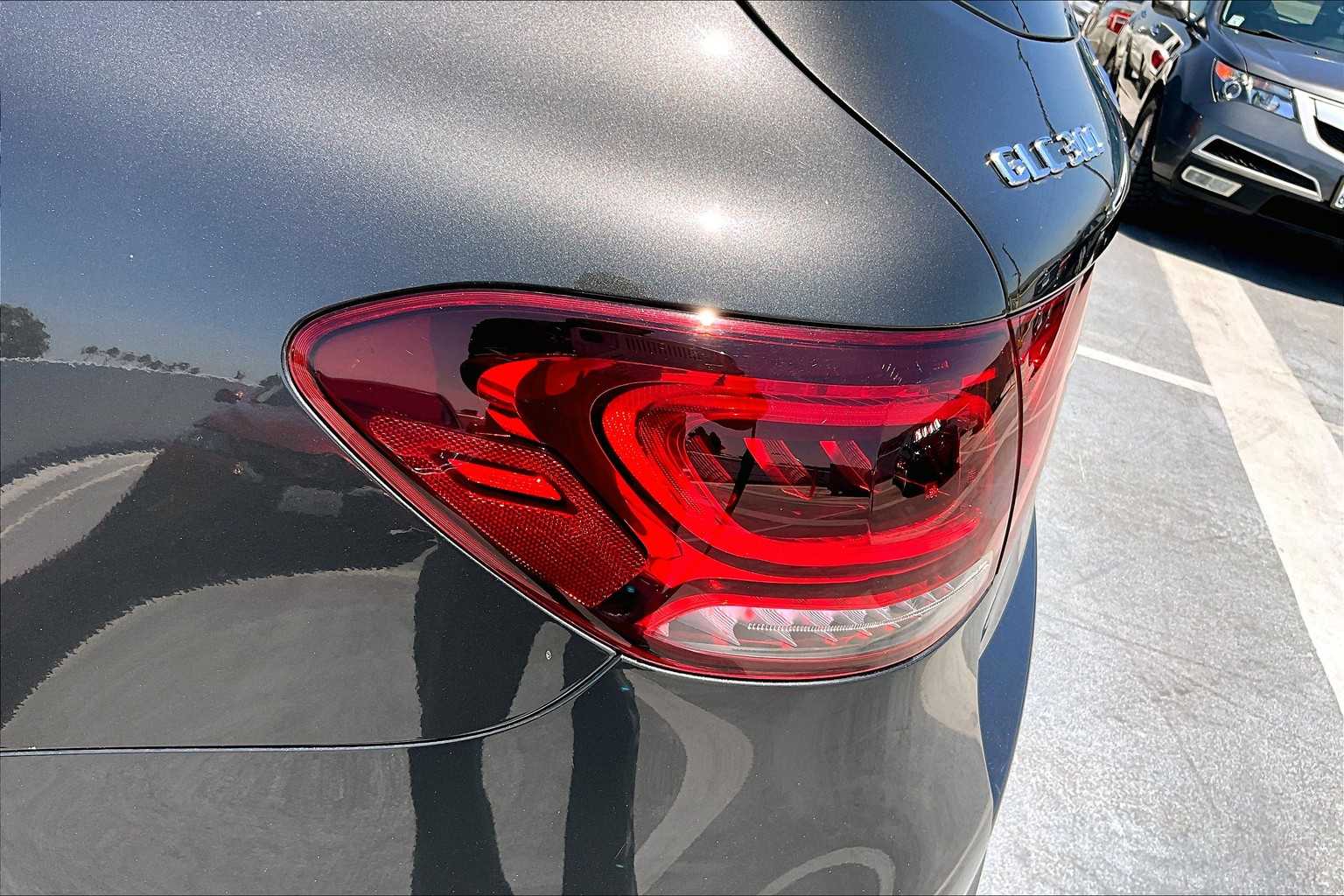 2022 Mercedes Benz GLC 300 photo 28