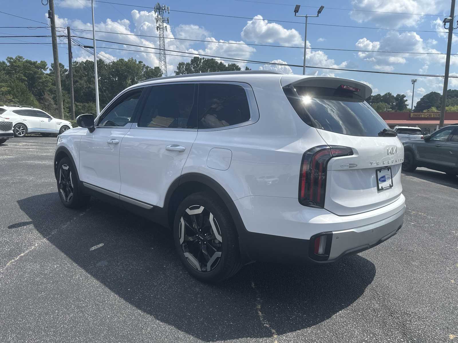 2024 Kia Telluride EX photo 3