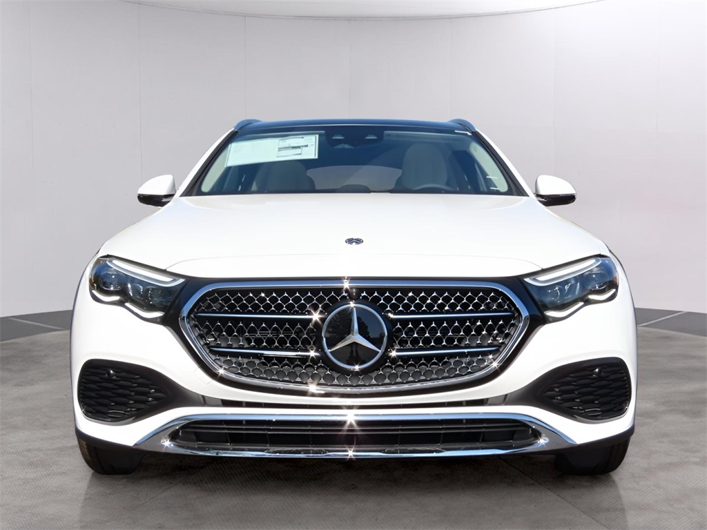 2025 Mercedes Benz E 450 4MATIC All-Terrain photo 2