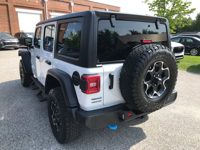 2022 Jeep Wrangler 4xe Unlimited Rubicon photo 3