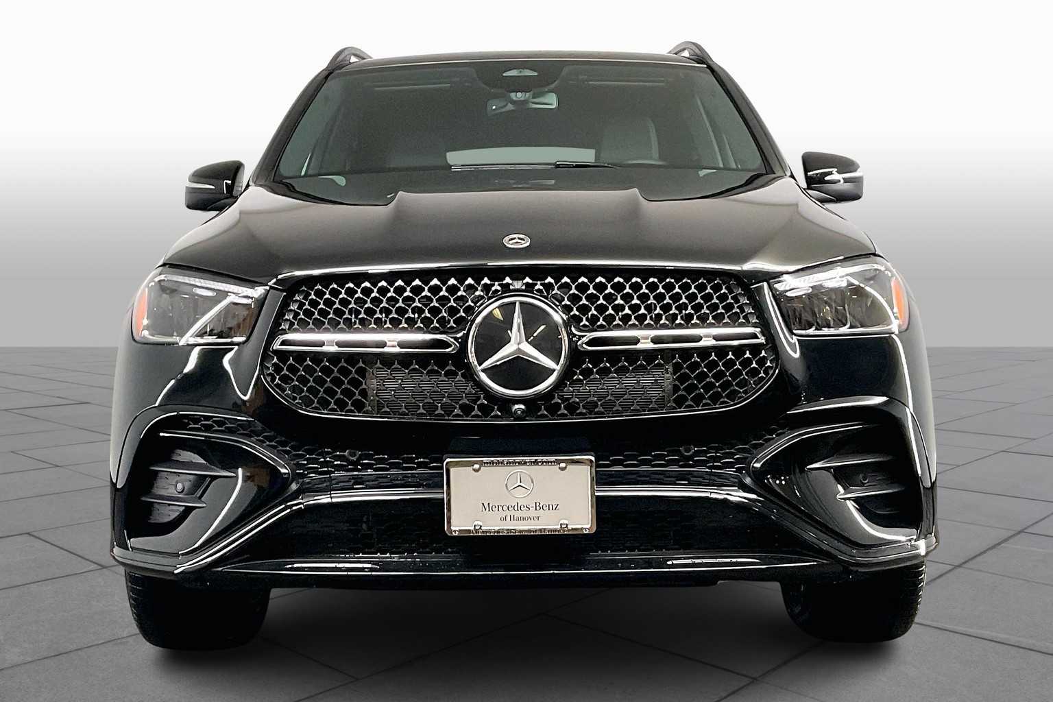 2025 Mercedes Benz GLE 350 4MATIC photo 3
