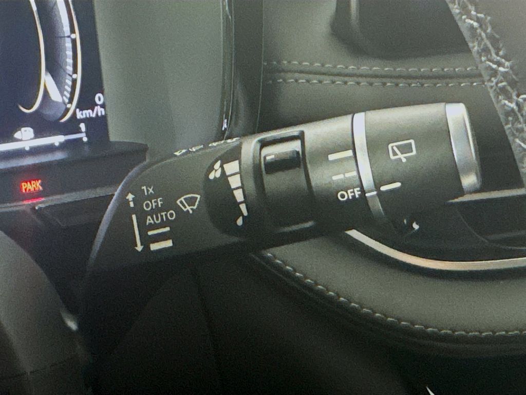 2026 Infiniti QX60 Luxe photo 12