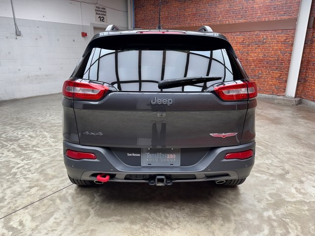 2017 Jeep Cherokee Trailhawk photo 2