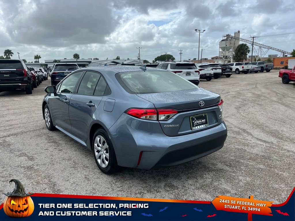 2025 Toyota Corolla LE photo 6