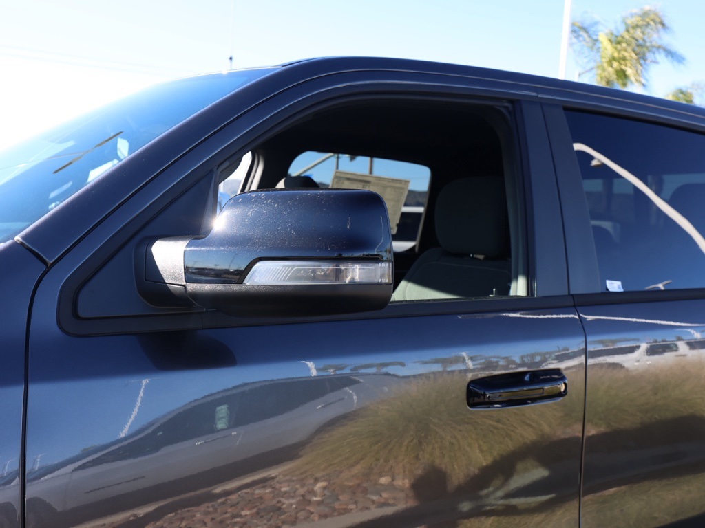 New 2026 Granite Crystal Metallic Clear-Coat Exterior Paint RAM Big Horn/Lone Star image 11