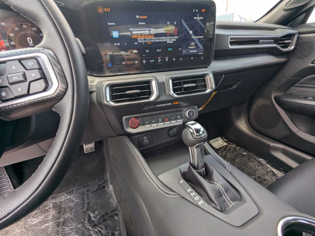 2025 Ford Mustang GT Premium Convertible photo 22