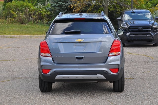2020 Chevrolet Trax LT photo 3
